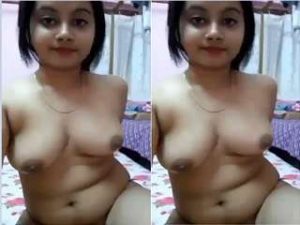 Sexy Assami Girl Showing Her Boobs and Wet Pussy Sexy Assami Girl Showing Her Boobs and Wet Pussy
