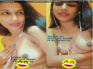 Sexy Desi Girl Shows her Boobs On Tango Show Sexy Desi Girl Shows her Boobs On Tango Show