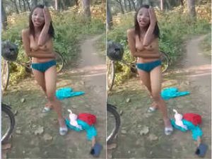 Desi Lover OutDoor Romance Part 2
