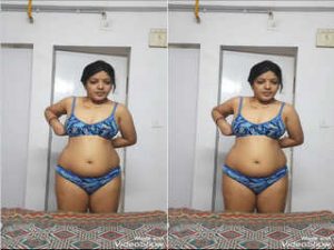 Priya Bhabhi Blowjob and Fucked By hubby Friend with Clear Hindi Talking
