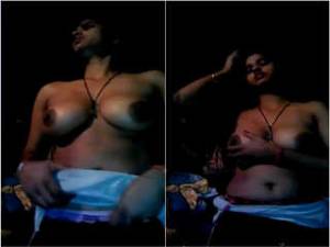Horny Bihari Village Girl Shows her Boobs Horny Bihari Village Girl Shows her Boobs