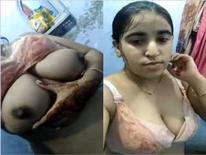 Desi Bhabhi Shows Her Boobs and Pussy Desi Bhabhi Shows Her Boobs and Pussy