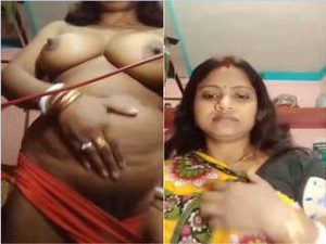 Horny Boudi Shows her Boobs and Pussy Horny Boudi Shows her Boobs and Pussy