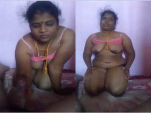 Desi Mallu Bhabhi Give Blowjob Desi Mallu Bhabhi Give Blowjob