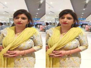 Desi Bhabhi Shows Her Big Boobs