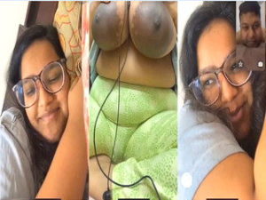 Sexy Desi Girl Shows Big Boobs Sexy Desi Girl Shows Big Boobs