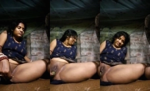 Horny Desi Bhabhi Masturbating Horny Desi Bhabhi Masturbating