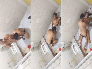 Desi Cpl Romance and Fucking In Bathroom