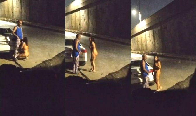 Horny Desi Bhabhi Blowjob on Road Horny Desi Bhabhi Blowjob on Road
