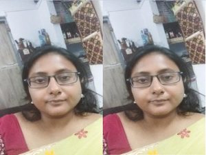 BBW Bhabhi Shows her Boobs and Fucked BBW Bhabhi Shows her Boobs and Fucked