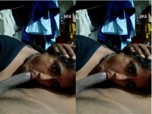 Desi Bhabhi Give Blowjob