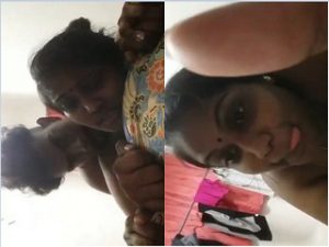 Desi Bhabhi Kissing and Fucked By Lover Desi Bhabhi Kissing and Fucked By Lover