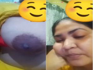 DESI BHABHI SHOWS HER BIG BOOBS DESI BHABHI SHOWS HER BIG BOOBS