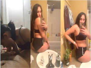 Desi Girl Sucking Dick and FUcking Desi Girl Sucking Dick and FUcking