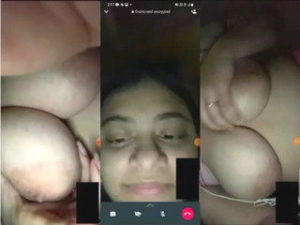 Girl Play With Her Big Boobs Girl Play With Her Big Boobs