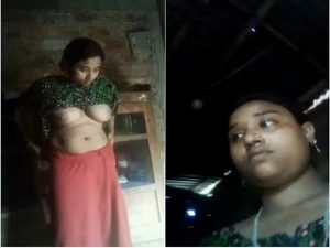 Horny Desi Village Girl Shows her Boobs and Pussy Horny Desi Village Girl Shows her Boobs and Pussy