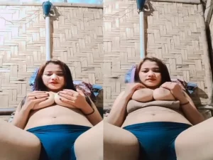 Northeast girl huge boobs show and pussy rubbing Northeast girl huge boobs show and pussy rubbing