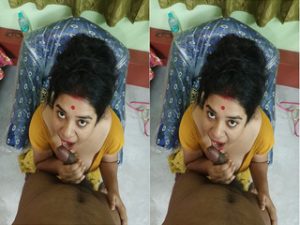 Sexy Boudi bathing and Give Blowjob Part 2