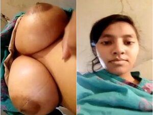 Sexy Desi Girl Shows Her Big Boobs and Pussy Sexy Desi Girl Shows Her Big Boobs and Pussy