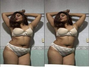 Sexy Desi Girl Shows Her Boobs and Pussy Part 2 Sexy Desi Girl Shows Her Boobs and Pussy Part 2