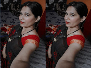 Sexy Desi Girl Shows her Nude Body