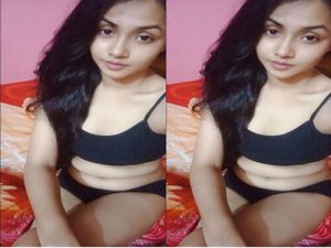 Sexy Indian Mall Blowjob and Shows Sexy Body Part 1 Sexy Indian Mall Blowjob and Shows Sexy Body Part 1